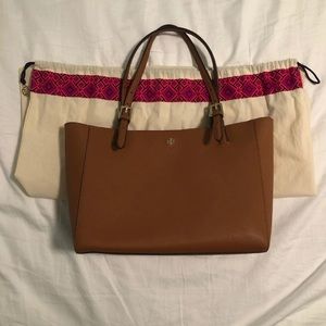 Tory Burch small York buckle tote